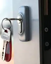 New Hyde Park Locksmith Service New Hyde Park, NY 516-247-6047 New Hyde Park Locksmith Service New Hyde Park, NY 516-247-6047 - sb-com-01